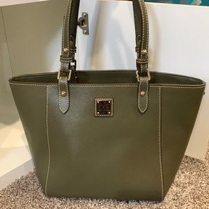 Dooney and Bourke Saffiano Leather Janie Shopper Tote in Olivia